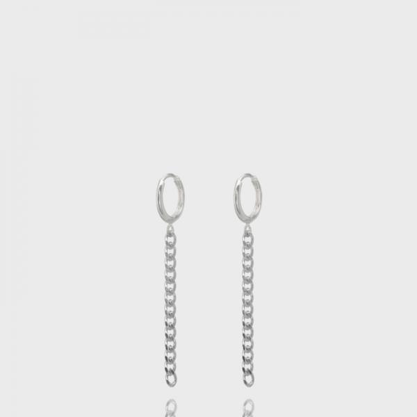 CHAIN EAR