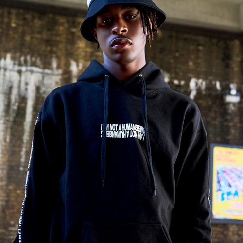 BASIC LOGO TAPE HOODIE - BLACK