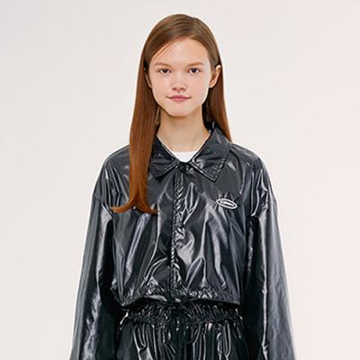 COACH SHORT JACKET IS [BLACK]