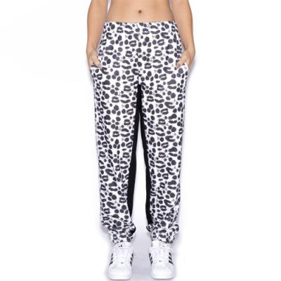 SNOW LEOPARD JOGGER PANTS