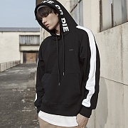 SLOGAN HOODIE-BLACK