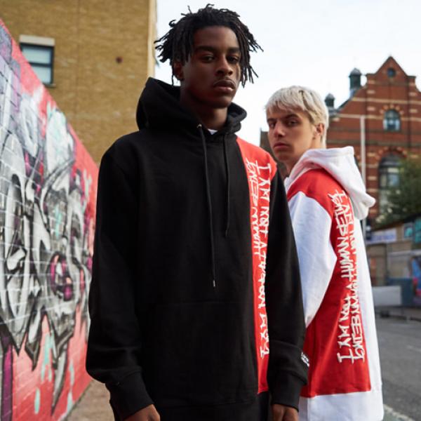 VERTIKAL BASIC LOGO HOODIE - BLACK/RED