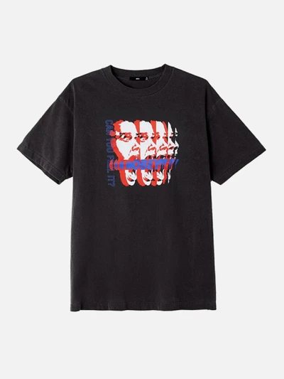(166721673)CAN YOU FEEL IT TEE-DUSTY BLK(primium)
