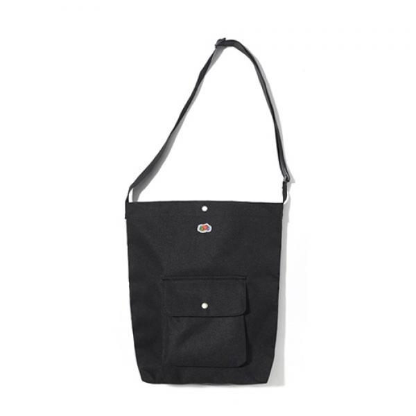 BIG POCKET CROSSBAG BLACK