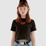 HEART CHERRY CROPPED T-SHIRT IH [BLACK]