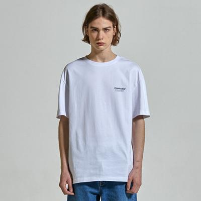 [ISV07] LOCATION LOGO SHORTSLEEVE IS [WHITE]