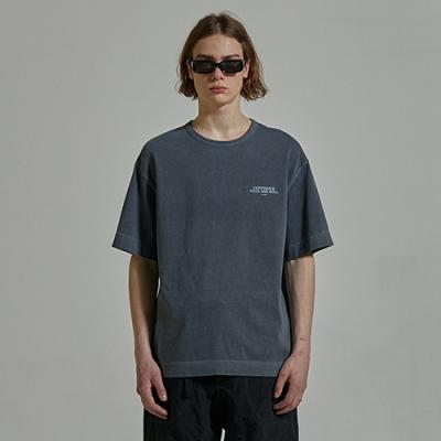 PIGMENT SHORT SLEEVE IS [DARK GREY] (DG)